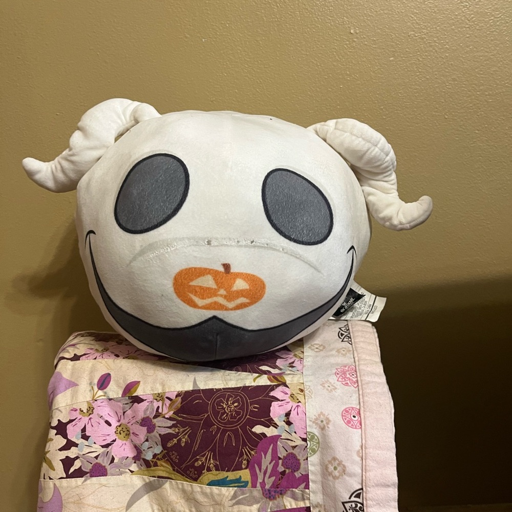 Nightmare Before Christmas Zero Pillow
